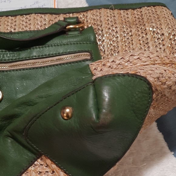 Juicy Couture Green and Tan Tote Bag - Picture 5 of 13